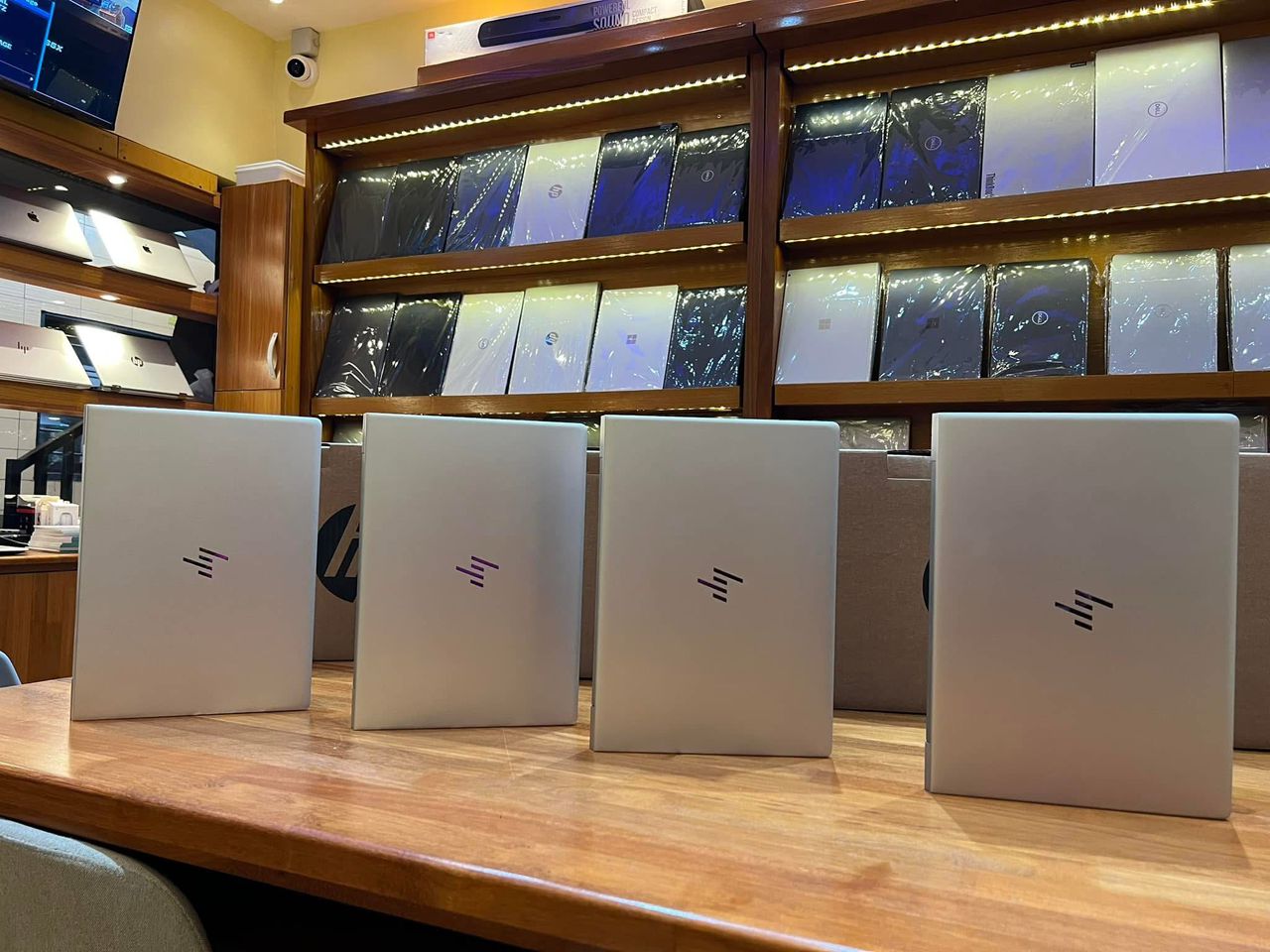 HP Élitebook 830 G11 – Image 2