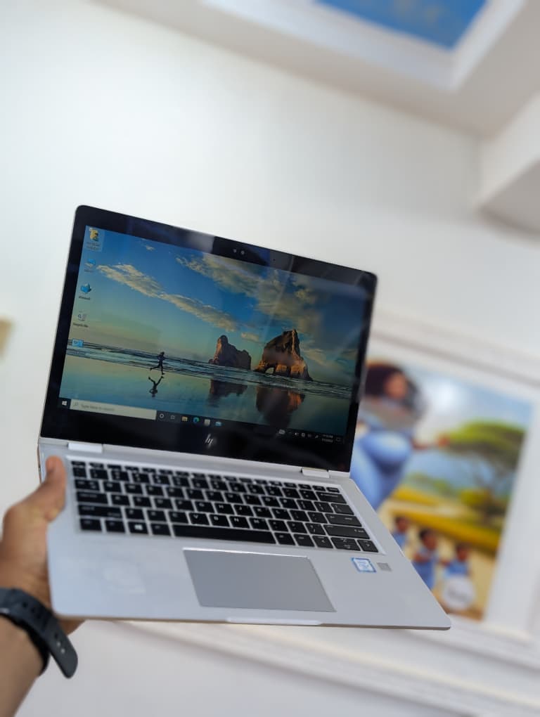 Hp Elitebook x360 1030 G2 – Image 4
